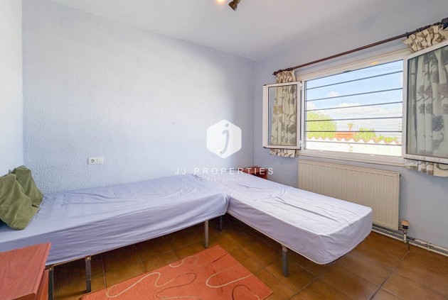 Resale - Villa -
Los Balcones - Costa Blanca