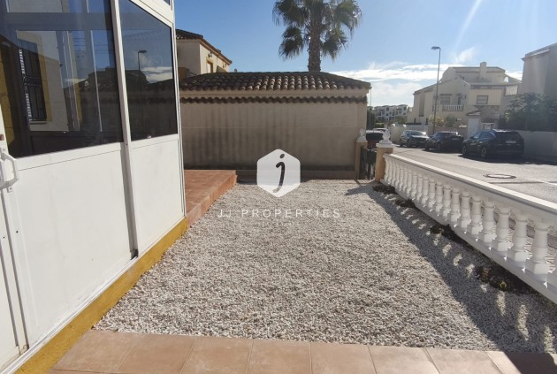 Segunda mano - Bungalow -
Orihuela Costa - Costa Blanca