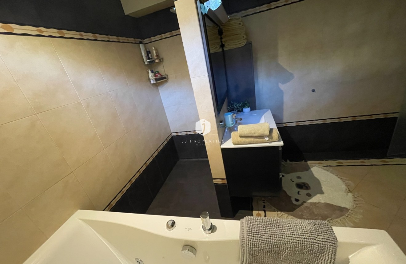 Resale - Villa -
Benijofar - Costa Blanca