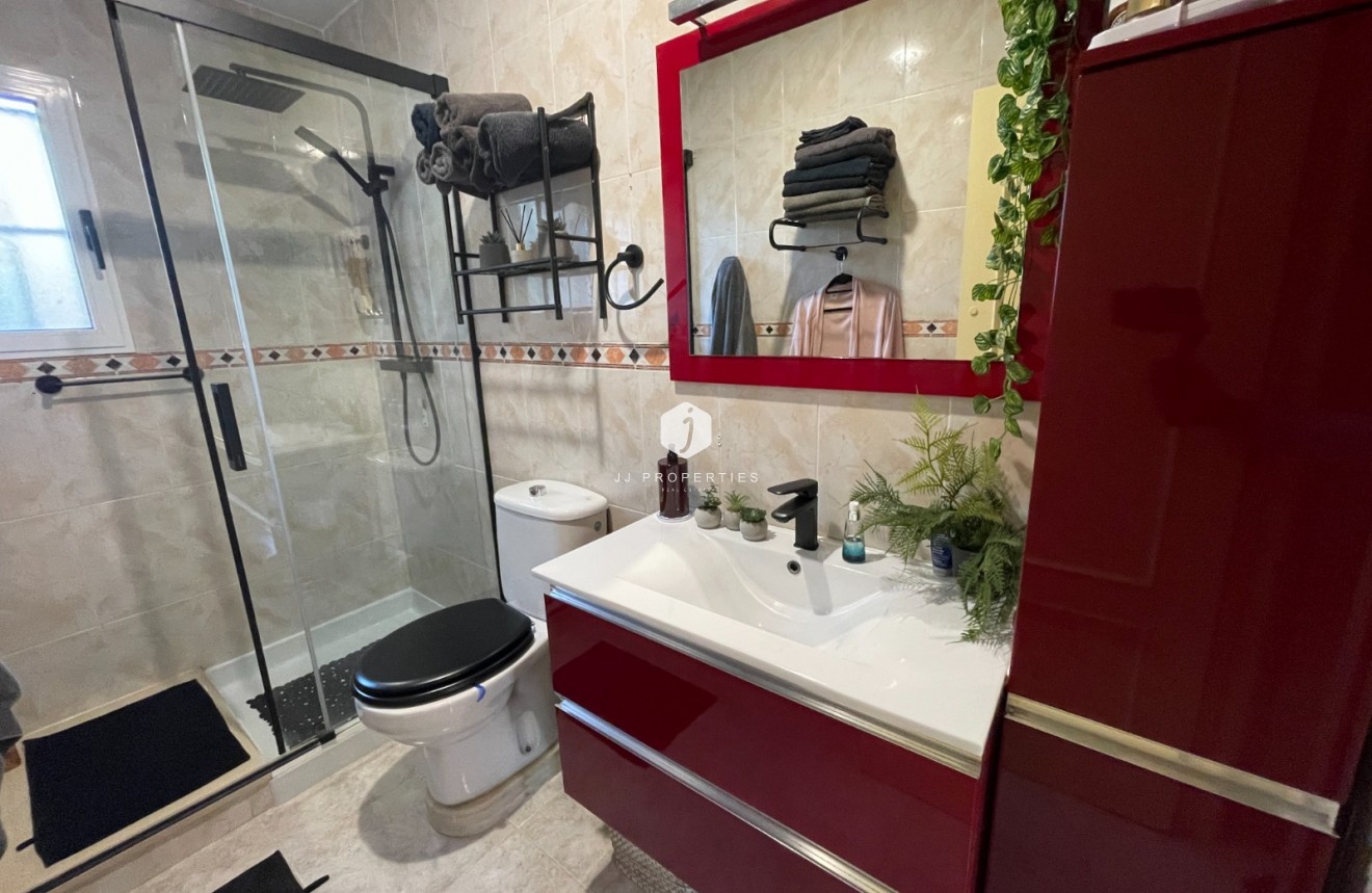 Resale - Villa -
Benijofar - Costa Blanca