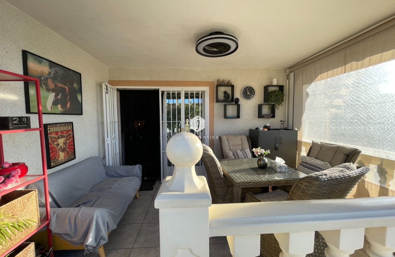 Resale - Villa -
Benijofar - Costa Blanca