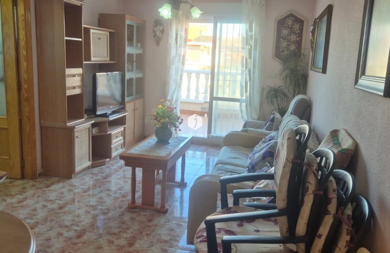 Segunda mano - Apartamento / piso -
Torrevieja - La Mata Pueblo