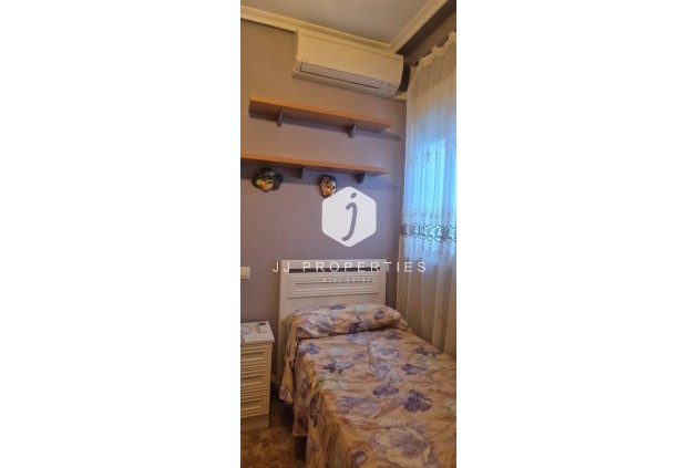 Segunda mano - Apartamento / piso -
Torrevieja - La Mata Pueblo