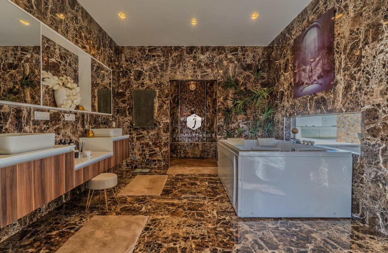 Resale - Villa -
Benijofar - Residencial Benimar