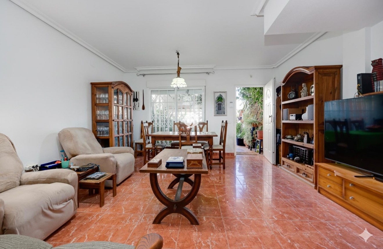 Segunda mano - Villa -
Orihuela Costa - Costa Blanca