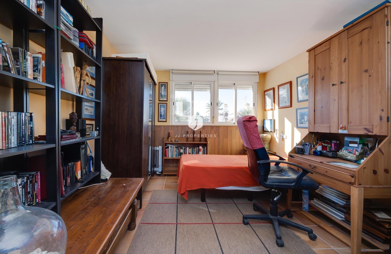 Segunda mano - Villa -
Orihuela Costa - Costa Blanca