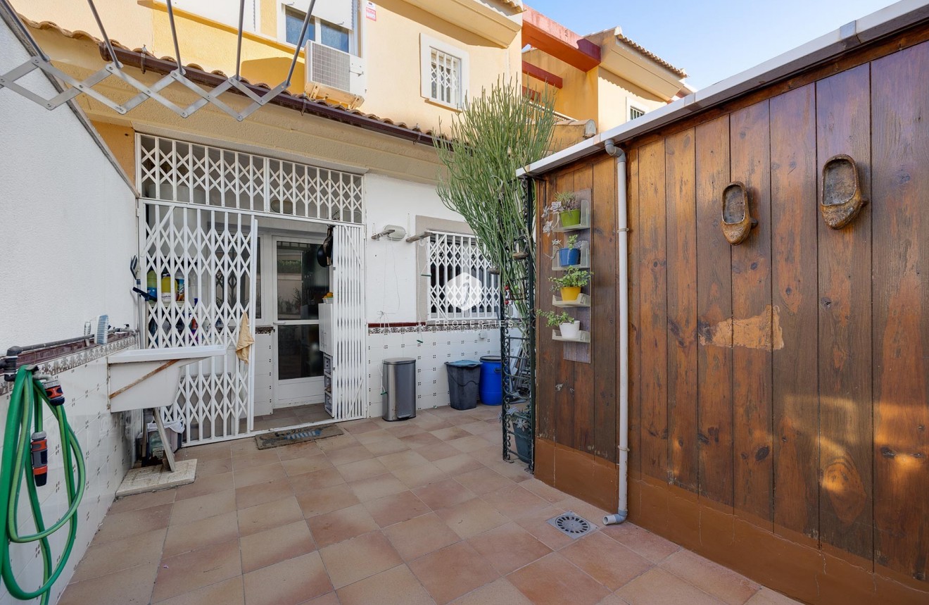 Segunda mano - Villa -
Orihuela Costa - Costa Blanca