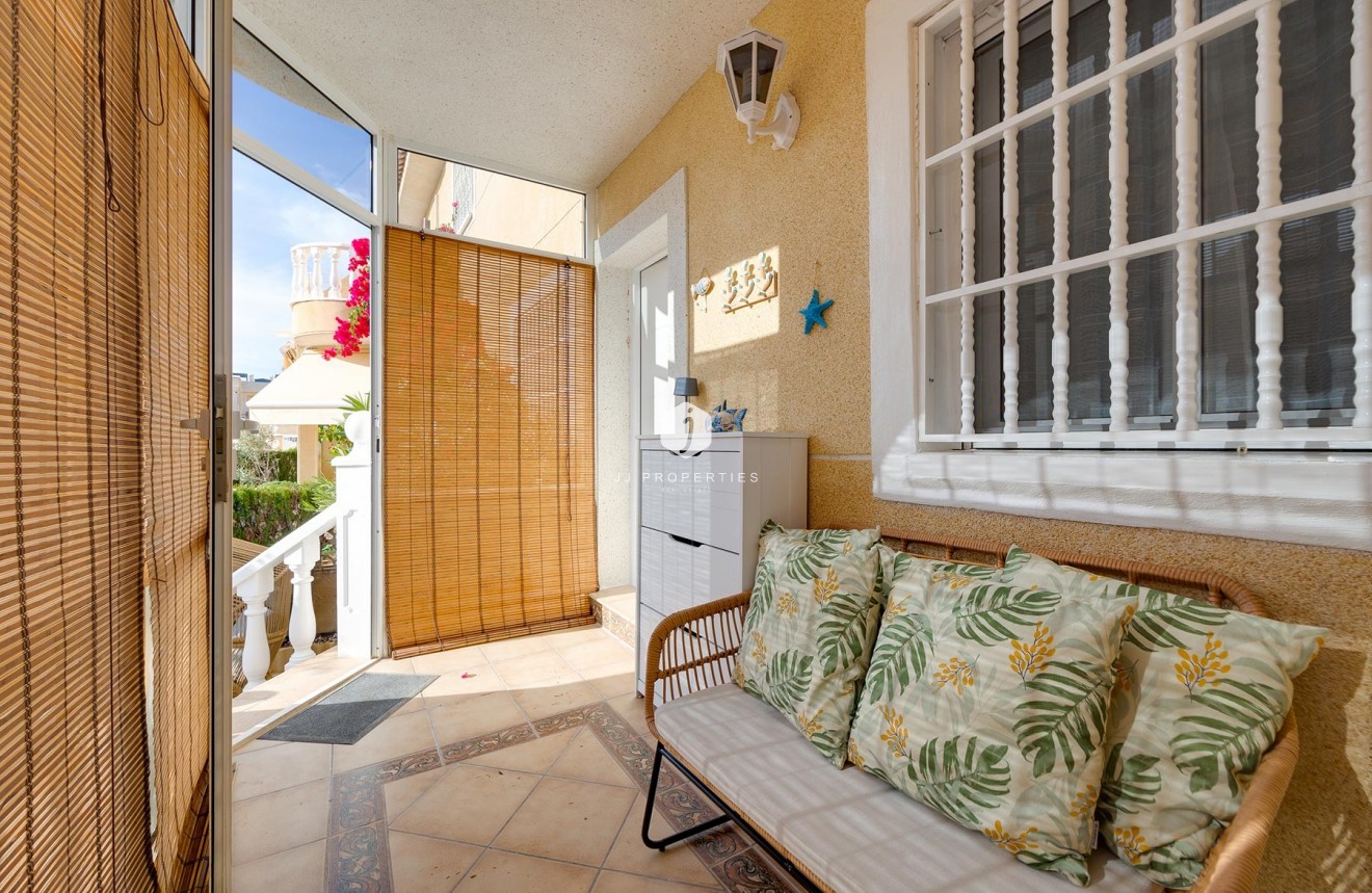 Segunda mano - Villa -
Torrevieja - Costa Blanca