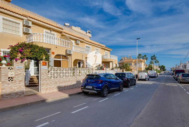 Segunda mano - Villa -
Torrevieja - Costa Blanca