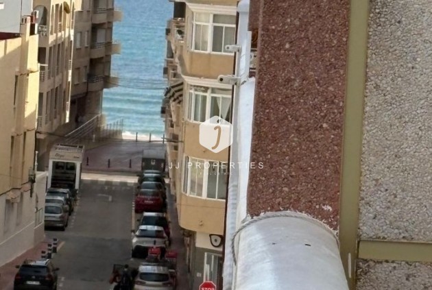 Resale - Apartment / flat -
Torrevieja - Costa Blanca
