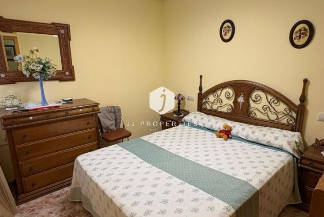 Resale - Apartment / flat -
Torrevieja - Costa Blanca