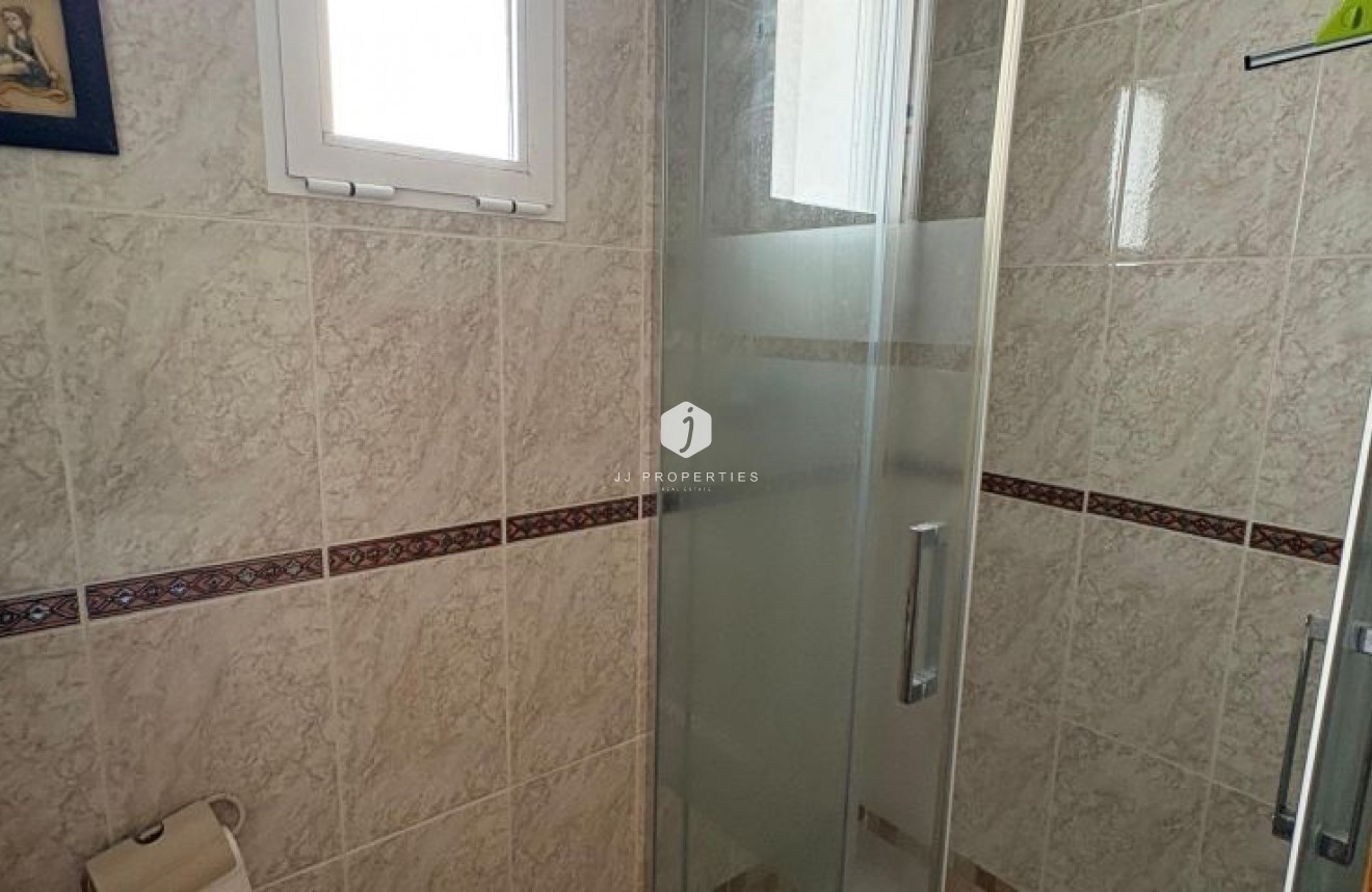 Resale - Apartment / flat -
Torrevieja - Costa Blanca