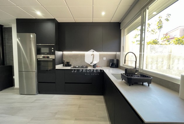 Resale - Chalet -
Algorfa - Inland