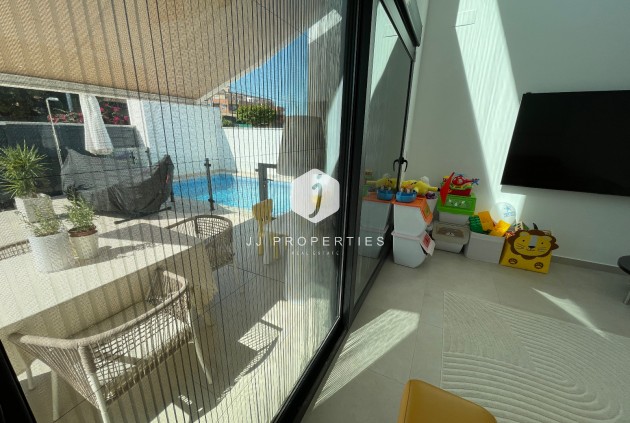 Segunda mano - Villa -
Formentera del Segura - Costa Blanca