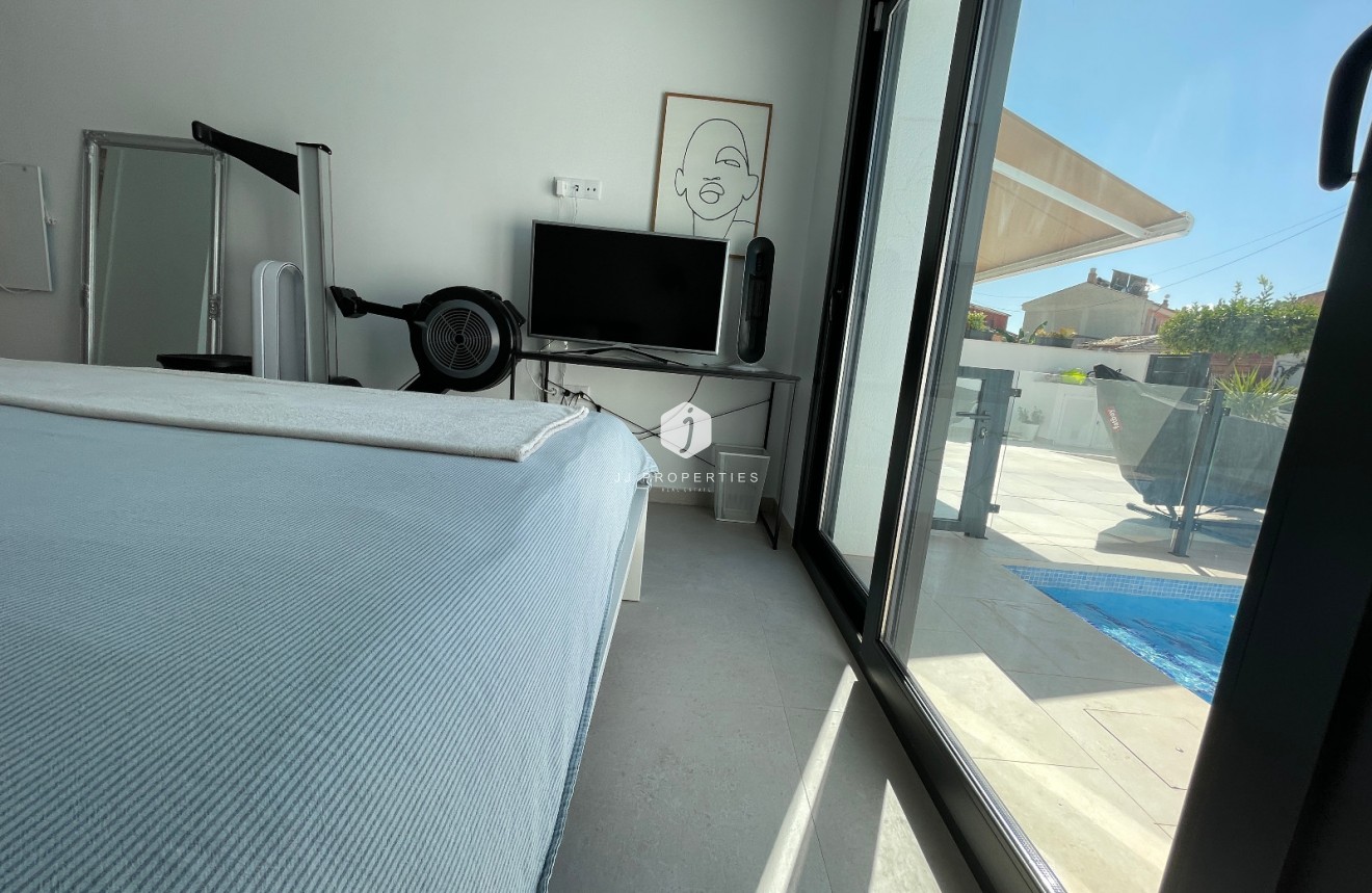 Segunda mano - Villa -
Formentera del Segura - Costa Blanca