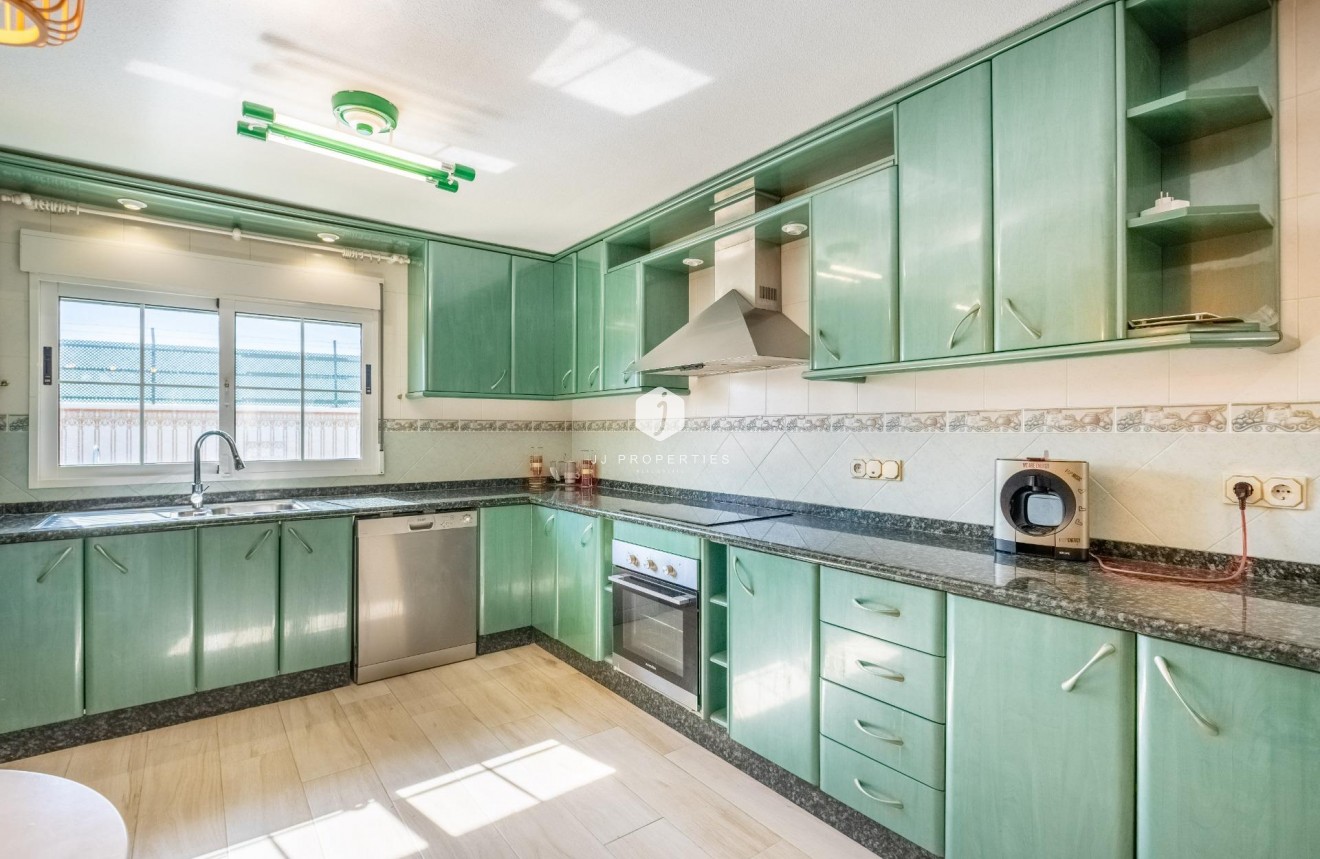 Segunda mano - Villa -
Torrevieja - El chaparral