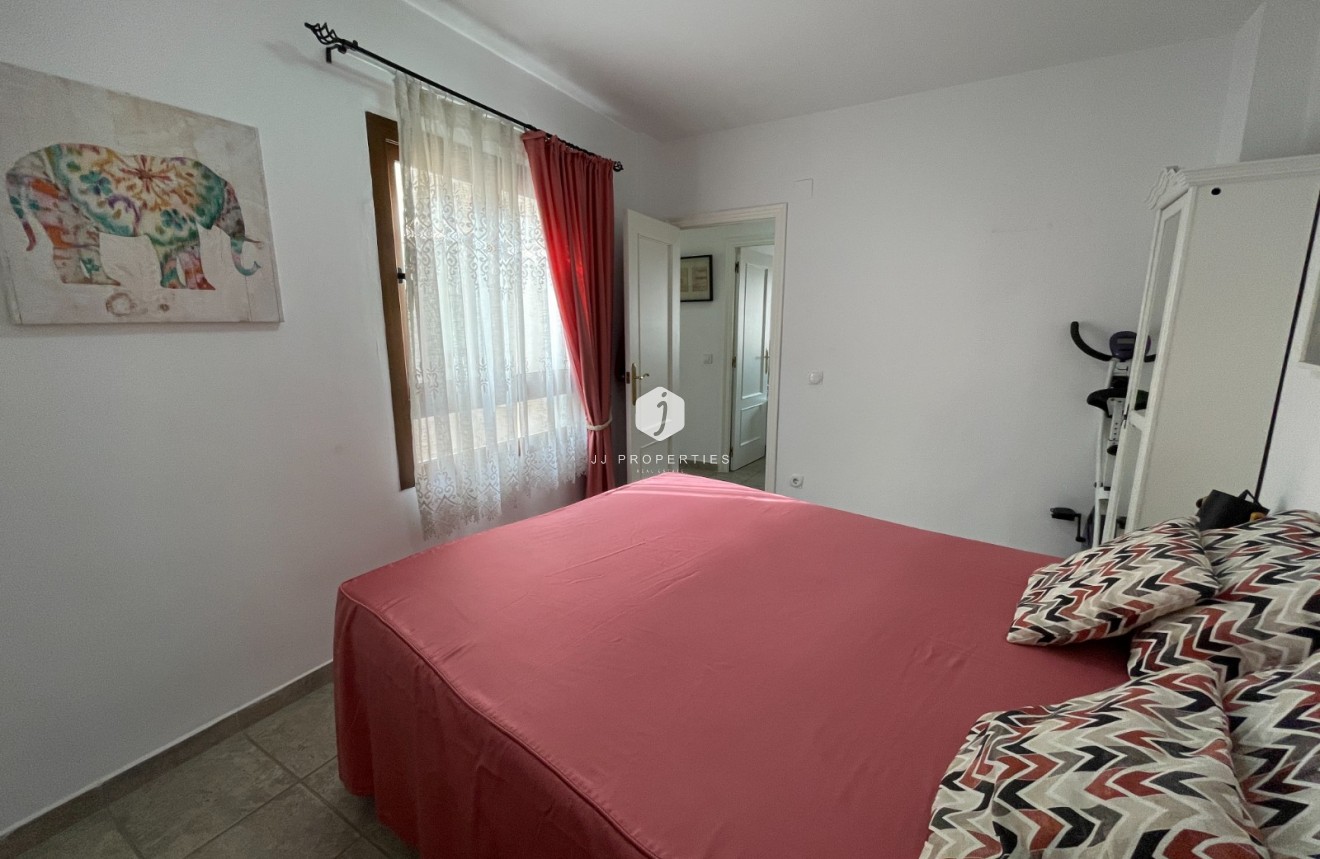 Resale - Apartment / flat -
Almoradí - Inland