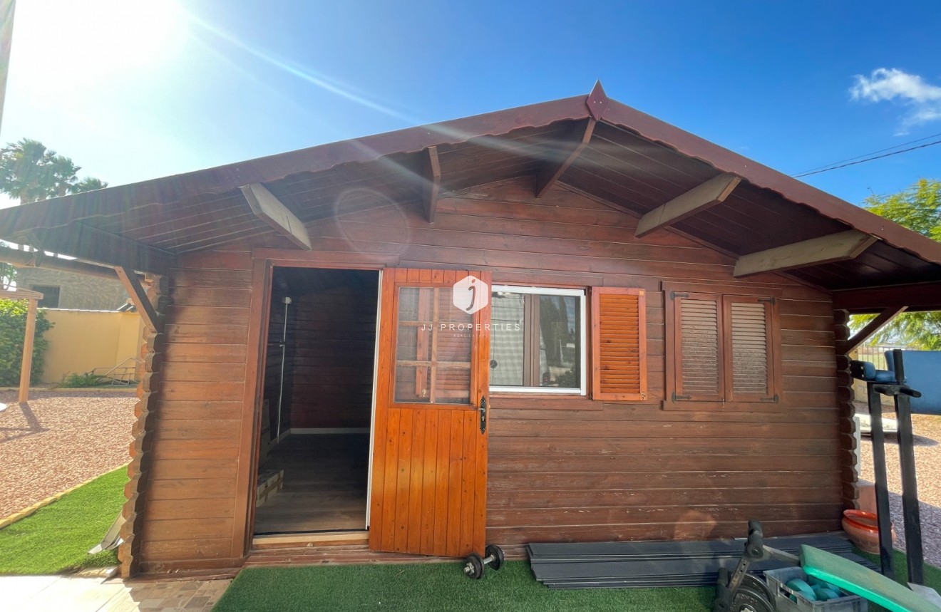 Resale - Villa -
Catral - Costa Blanca