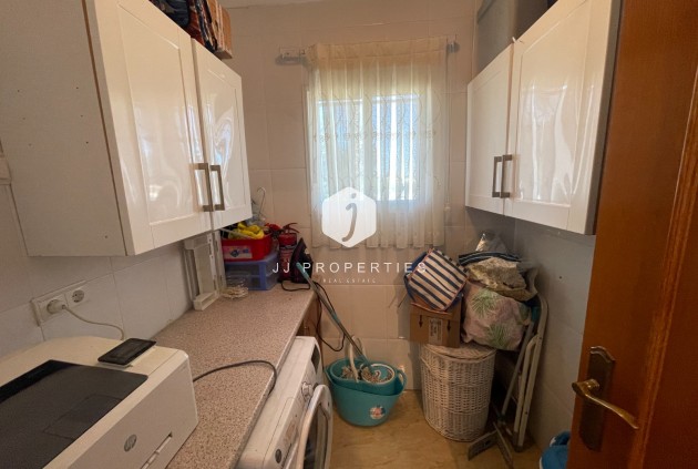 Resale - Villa -
Catral - Costa Blanca