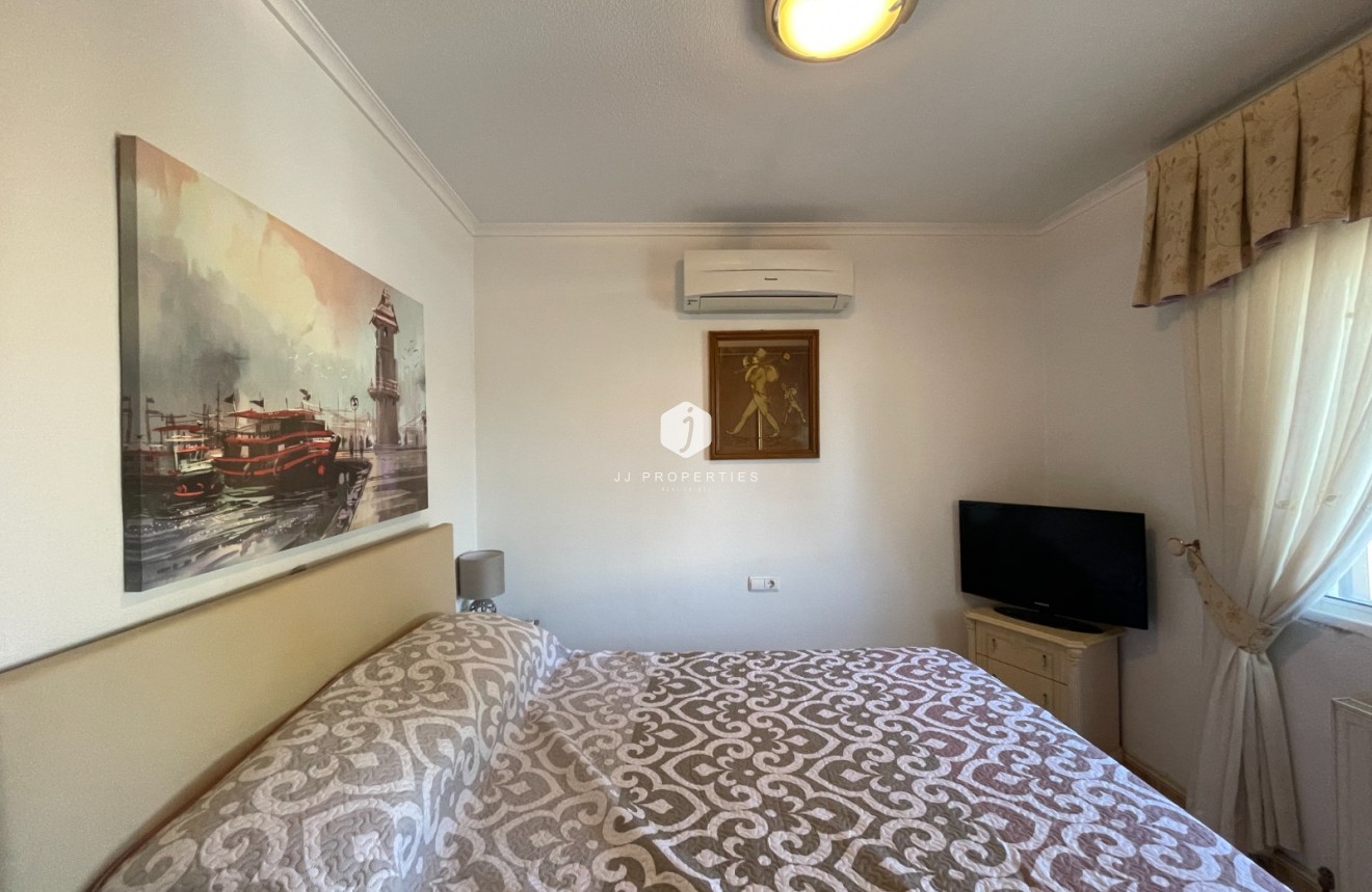 Resale - Villa -
Catral - Costa Blanca