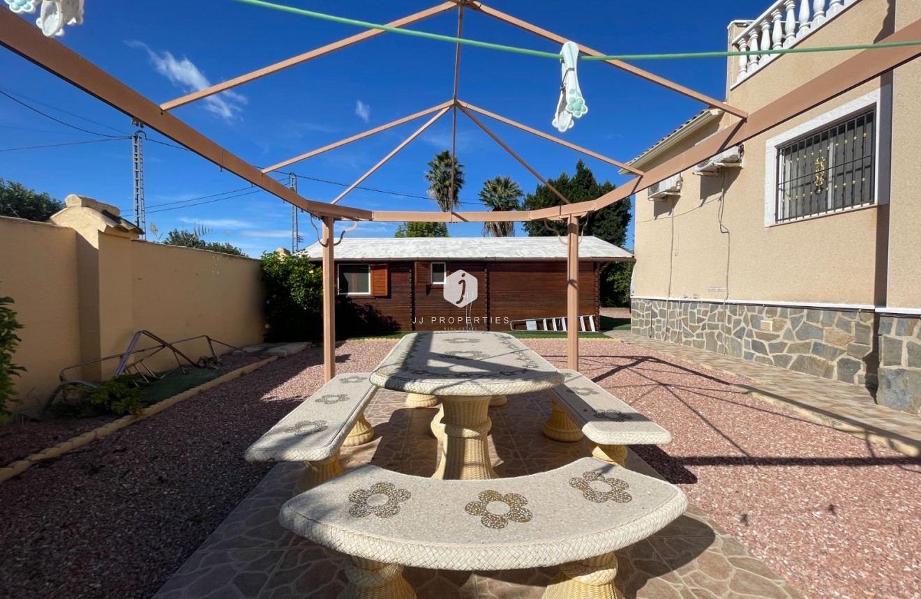 Resale - Villa -
Catral - Costa Blanca