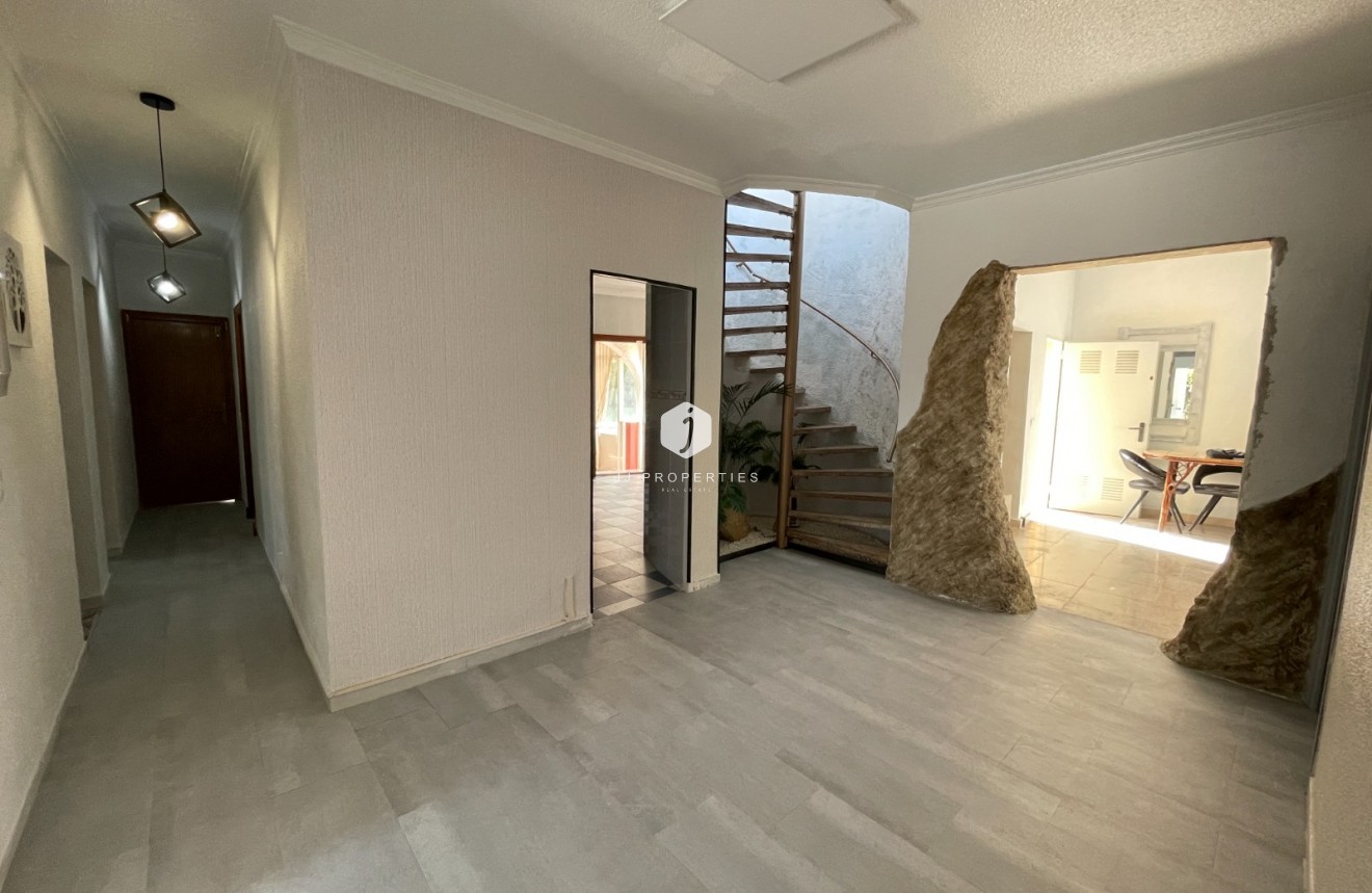 D'occasion - Villa -
Ciudad Quesada - Costa Blanca