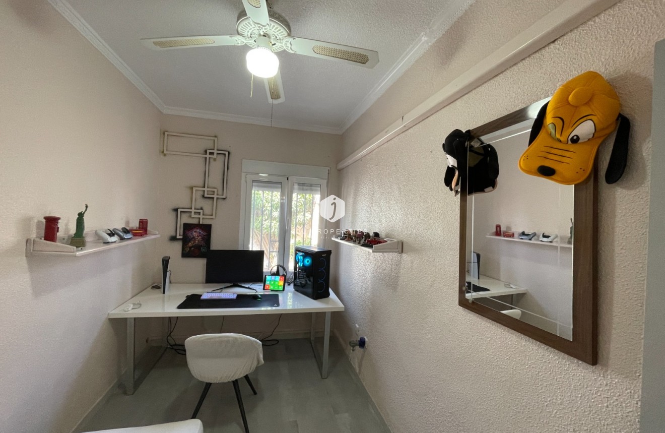 D'occasion - Villa -
Ciudad Quesada - Costa Blanca