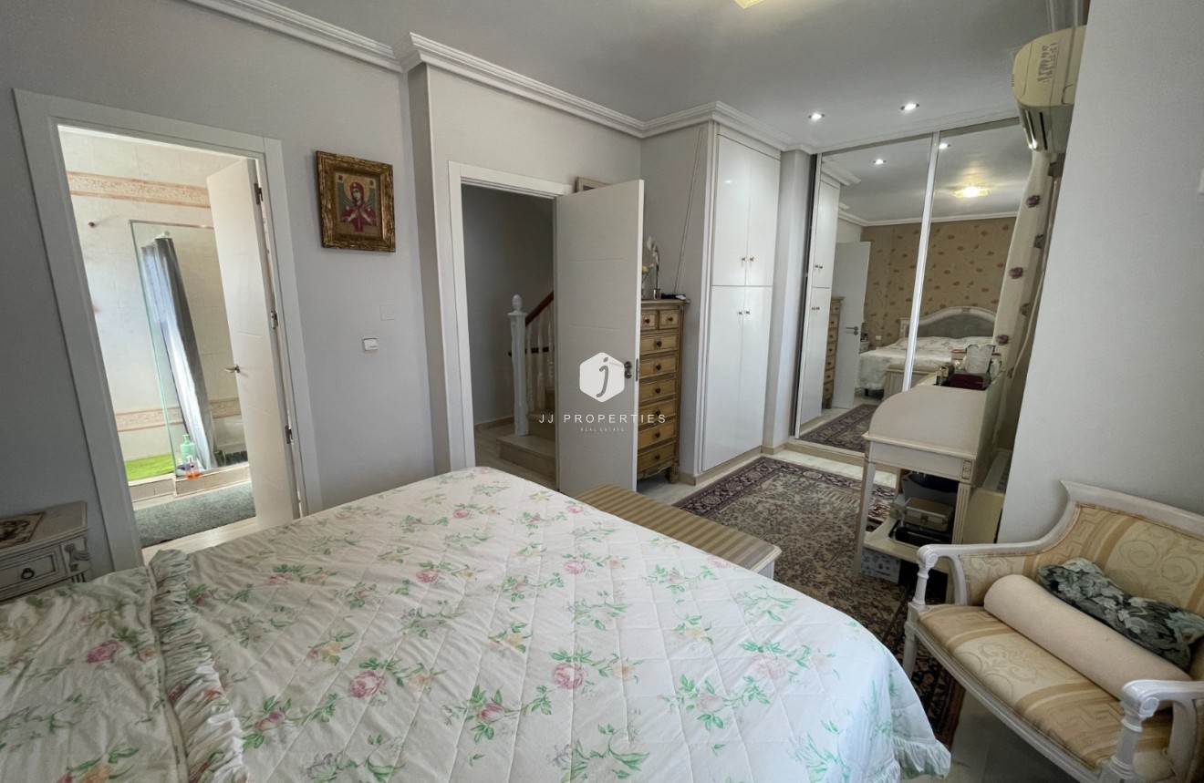 Aus zweiter Hand - Villa -
Guardamar del Segura - Costa Blanca