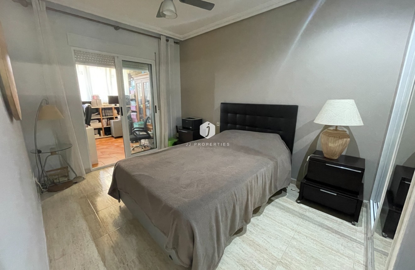 Aus zweiter Hand - Villa -
Guardamar del Segura - Costa Blanca