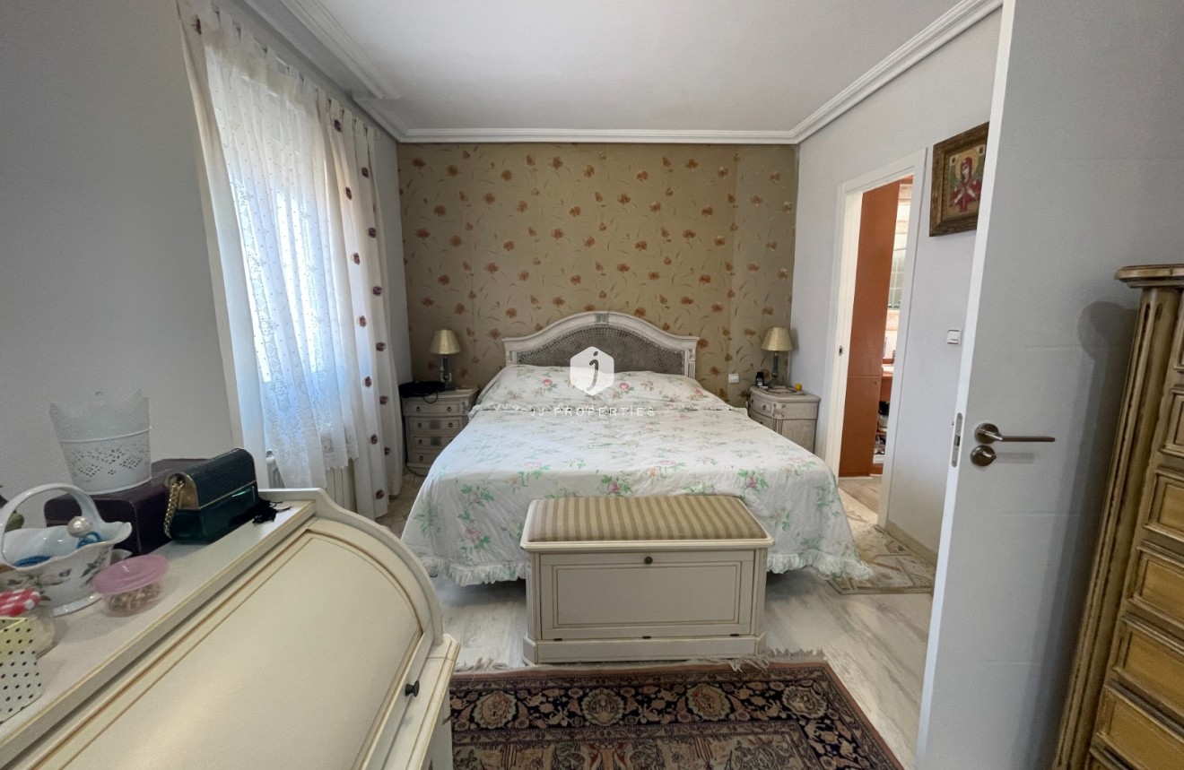 Aus zweiter Hand - Villa -
Guardamar del Segura - Costa Blanca