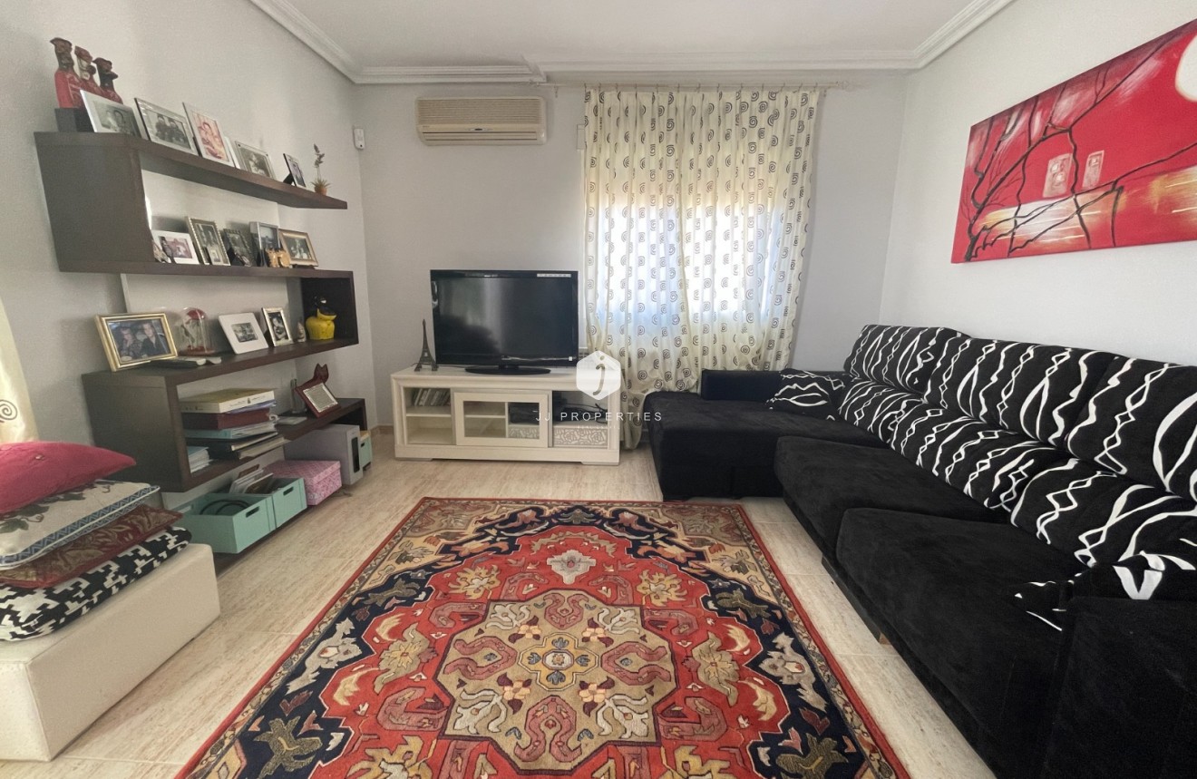 Aus zweiter Hand - Villa -
Guardamar del Segura - Costa Blanca