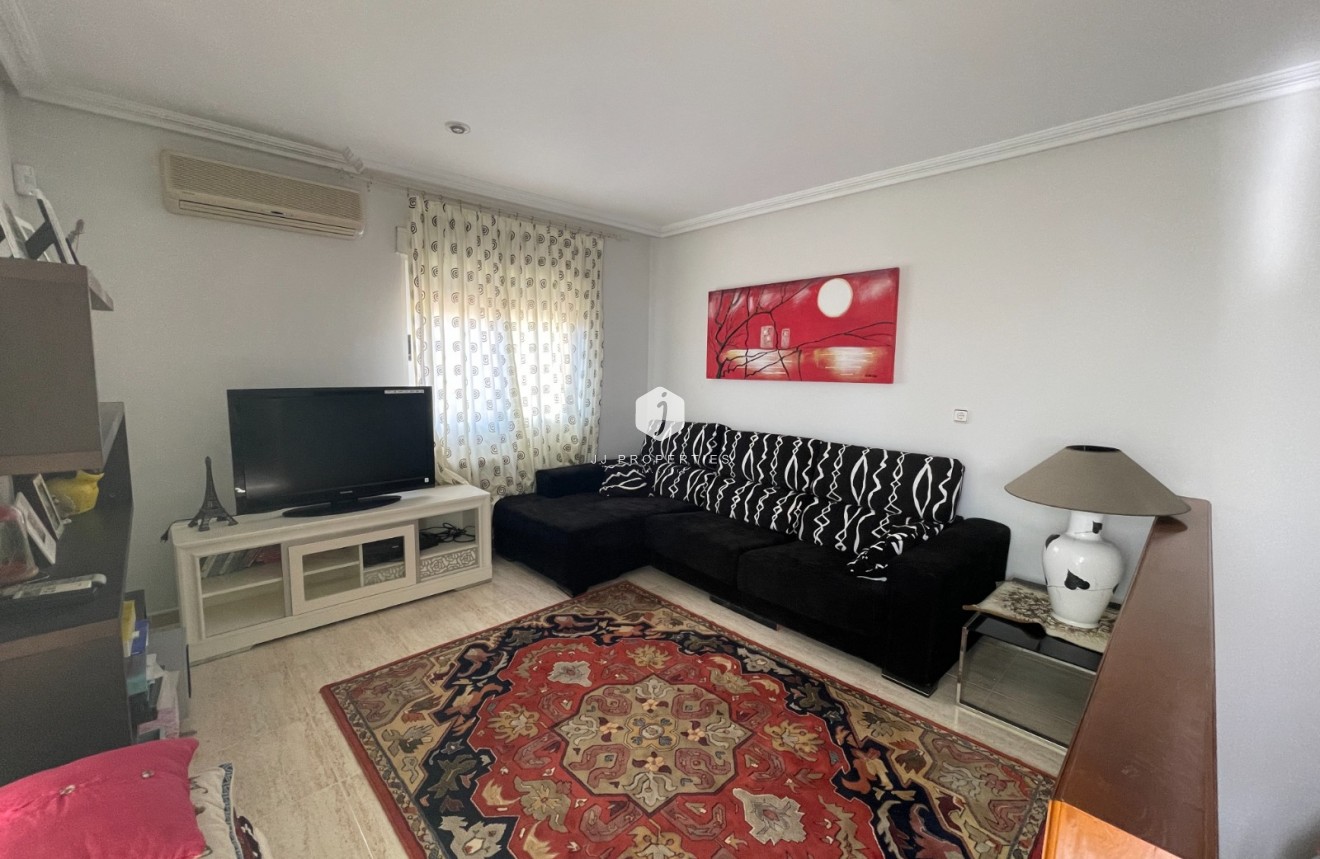 Aus zweiter Hand - Villa -
Guardamar del Segura - Costa Blanca