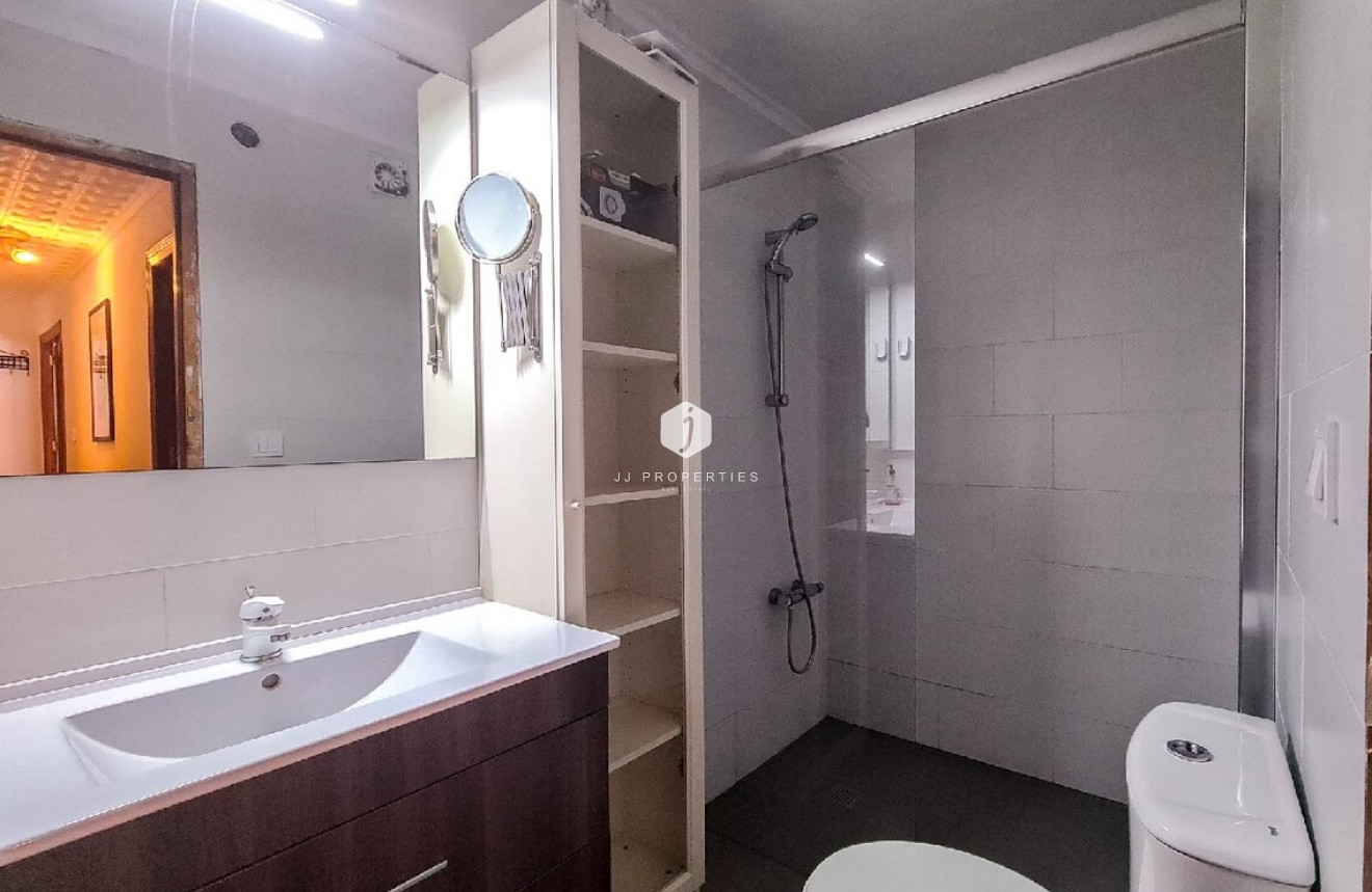 Segunda mano - Apartamento / piso -
Torrevieja - Costa Blanca