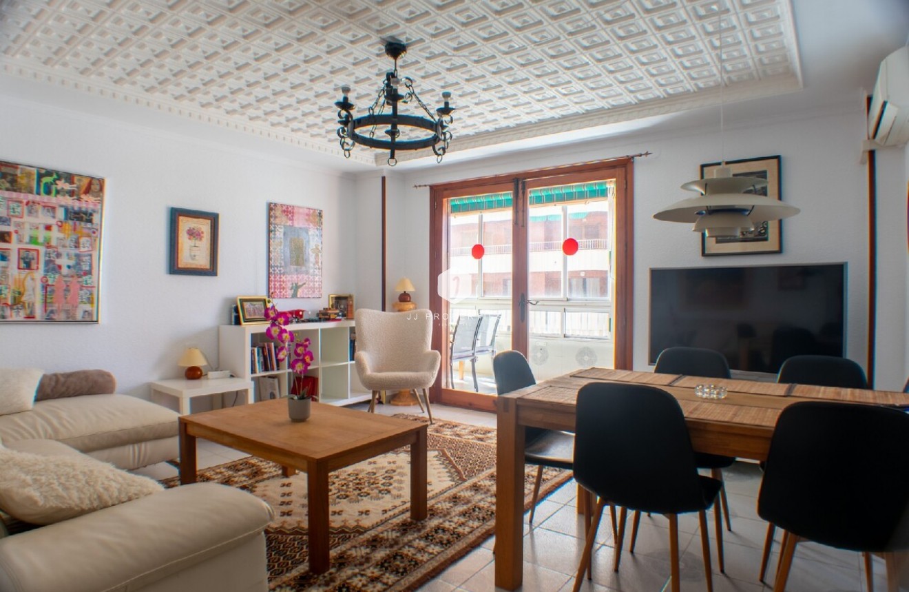 Segunda mano - Apartamento / piso -
Torrevieja - Costa Blanca