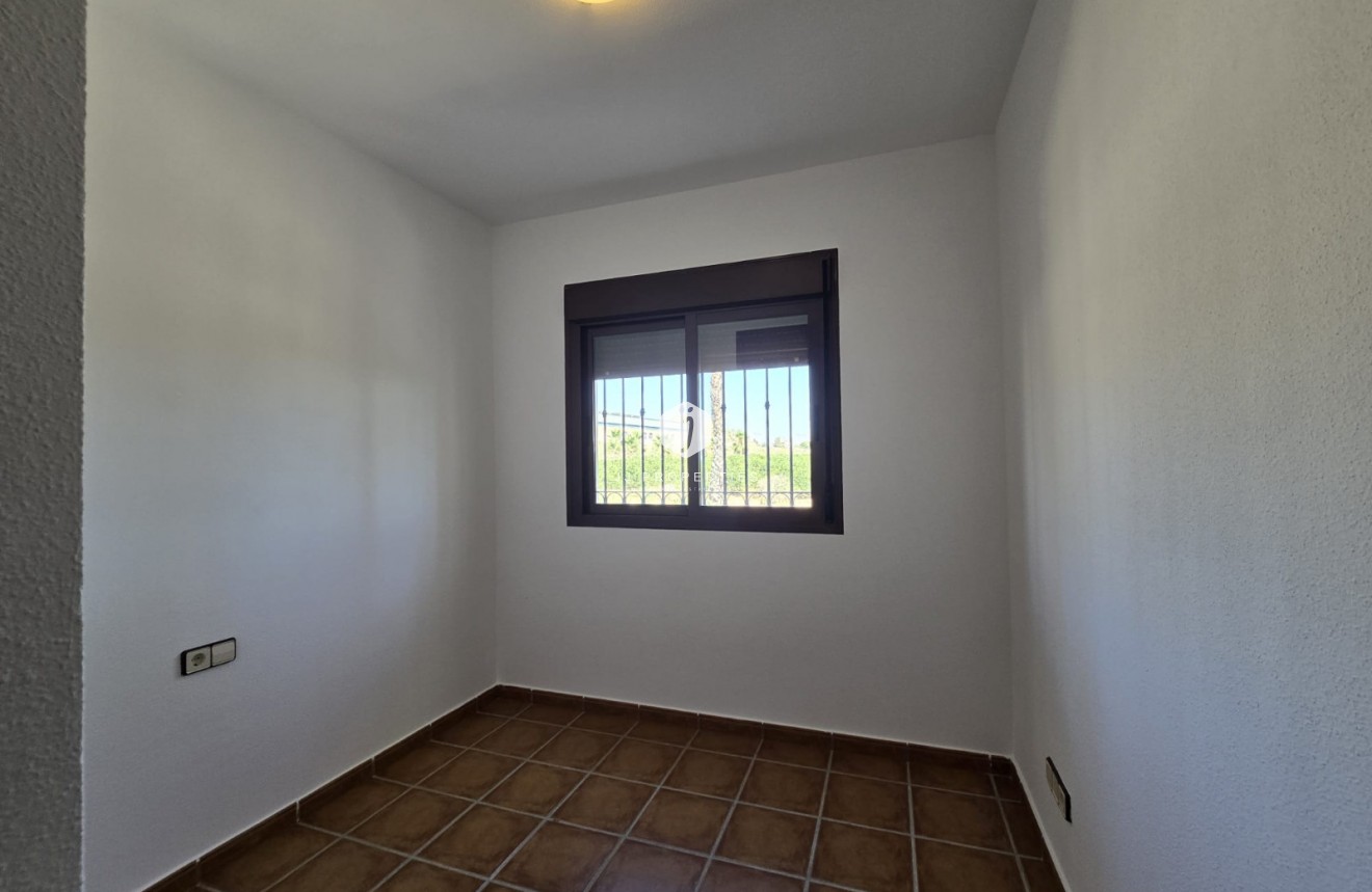 Segunda mano - Duplex -
Algorfa - Inland