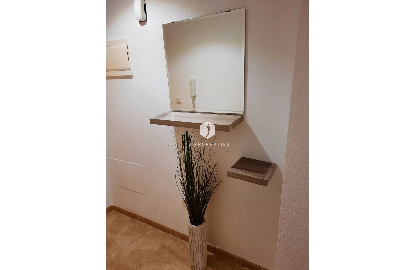 Resale - Apartment / flat -
Almoradí - Colegio Canales Y Martinez