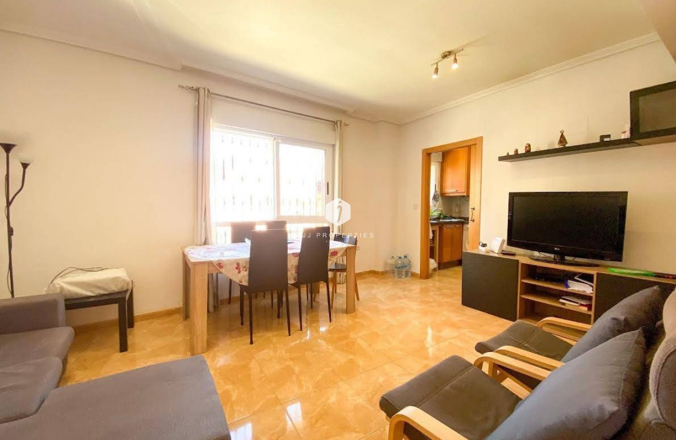 Resale - Apartment / flat -
Almoradí - Colegio Canales Y Martinez