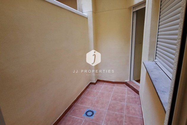 Resale - Apartment / flat -
Almoradí - Colegio Canales Y Martinez