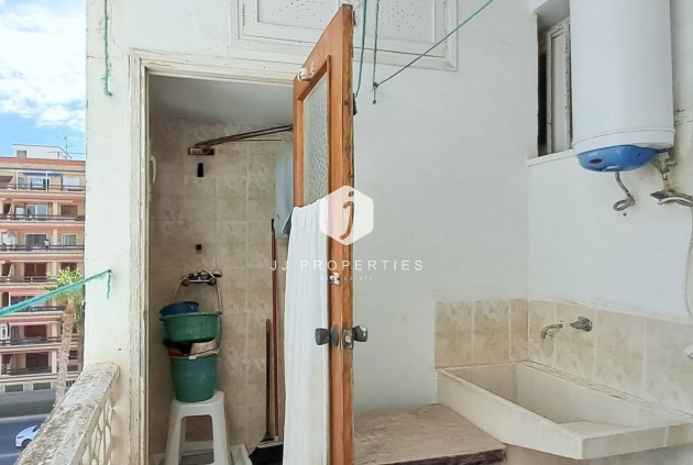 Resale - Penthouse -
Torrevieja - Playa de los Naufragos