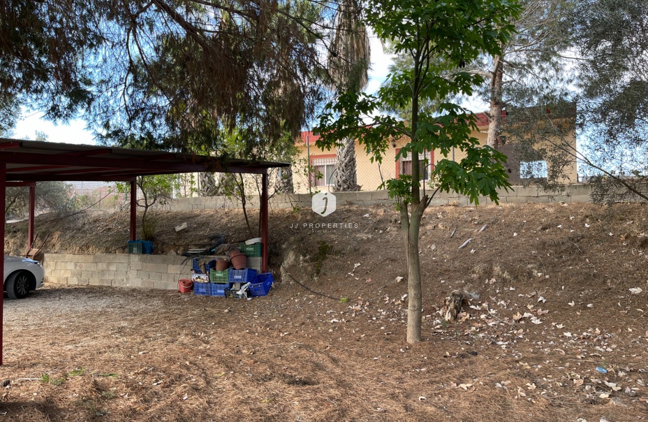 Resale - Country Property -
Jacarilla - Inland