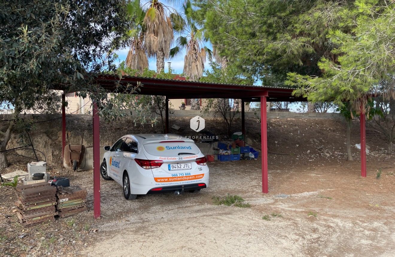 Resale - Country Property -
Jacarilla - Inland