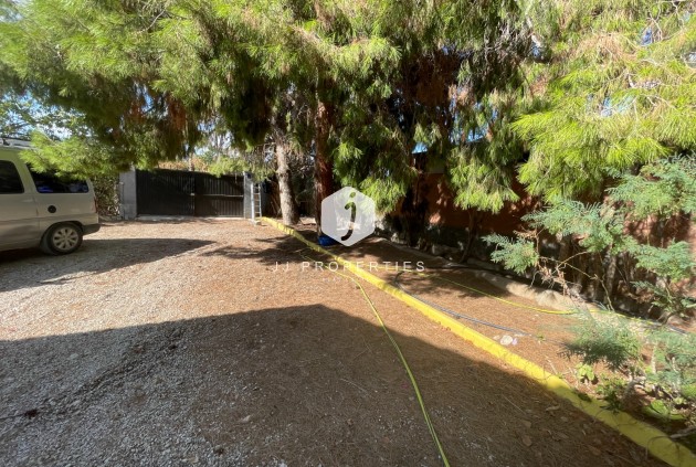 Resale - Country Property -
Albatera - Inland