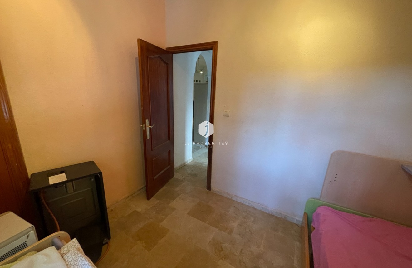 Resale - Country Property -
Albatera - Inland