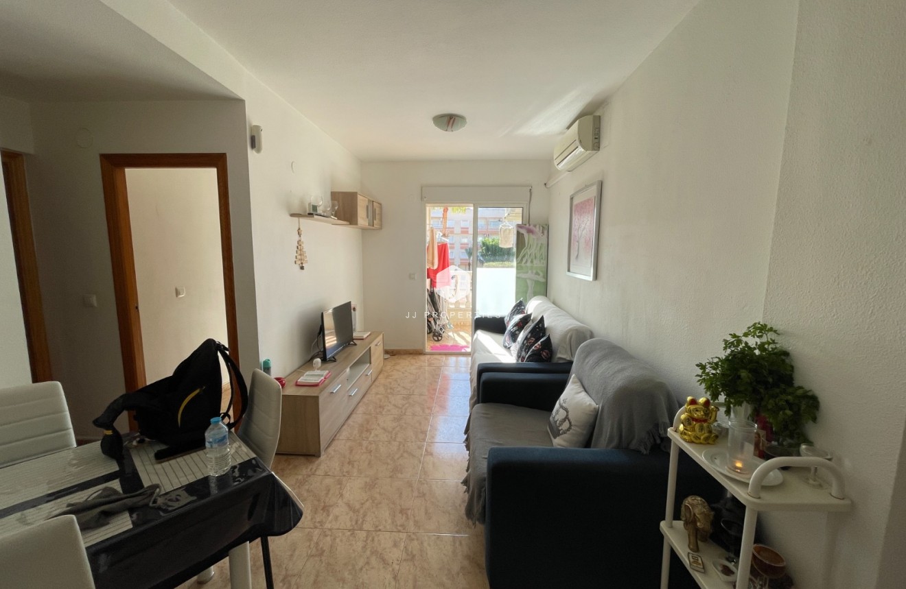 Resale - Apartment / flat -
Torrevieja - Costa Blanca
