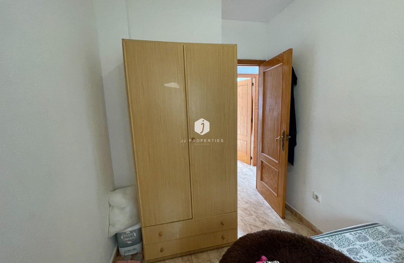 Resale - Apartment / flat -
Torrevieja - Costa Blanca