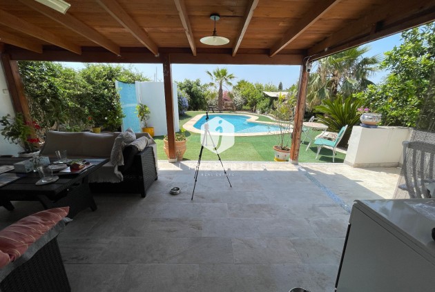 Resale - Villa -
Daya Nueva - Costa Blanca