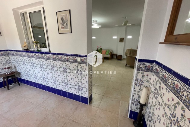 Resale - Villa -
Daya Nueva - Costa Blanca