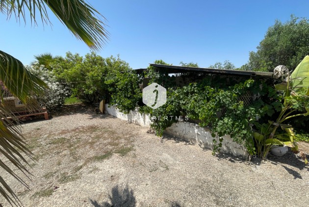 Resale - Villa -
Daya Nueva - Costa Blanca