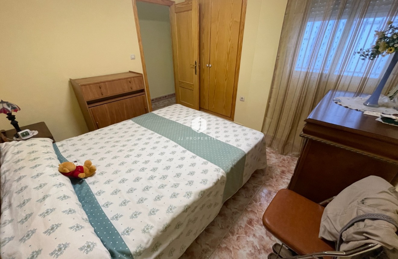 Resale - Apartment / flat -
La Mata - Costa Blanca