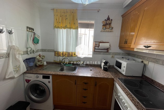 Resale - Apartment / flat -
La Mata - Costa Blanca